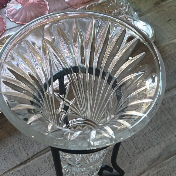 GODINGER Vtg Crystal Conical Vase in Metal Base - Picture 5 of 6